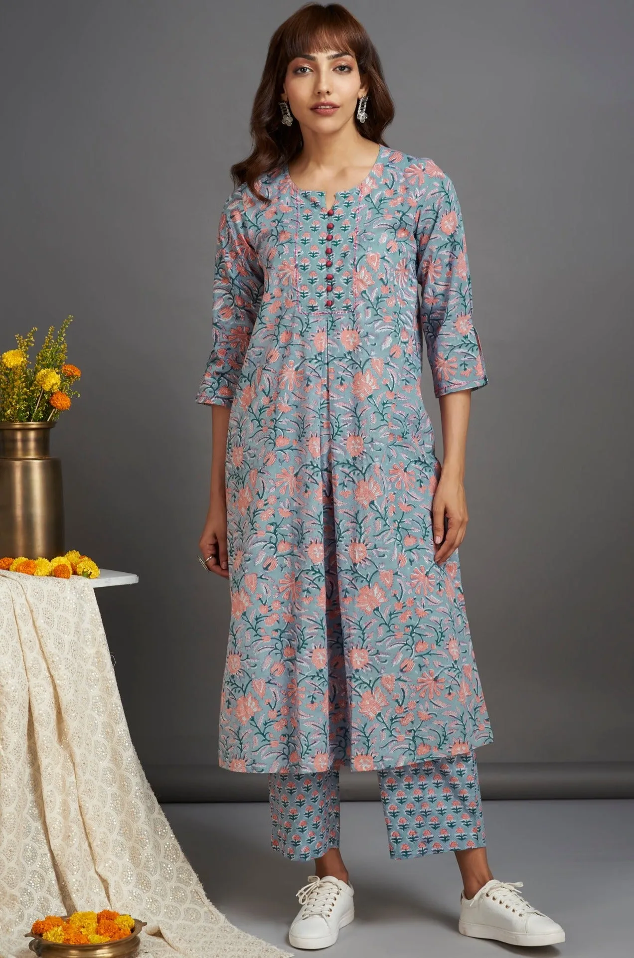 box pleat a-line kurta - moonshine grey & bouquet of flowers