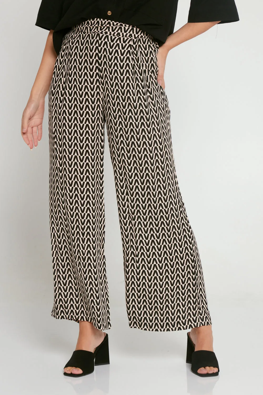 Daria Wide Leg Pants - Black/Beige Chevron