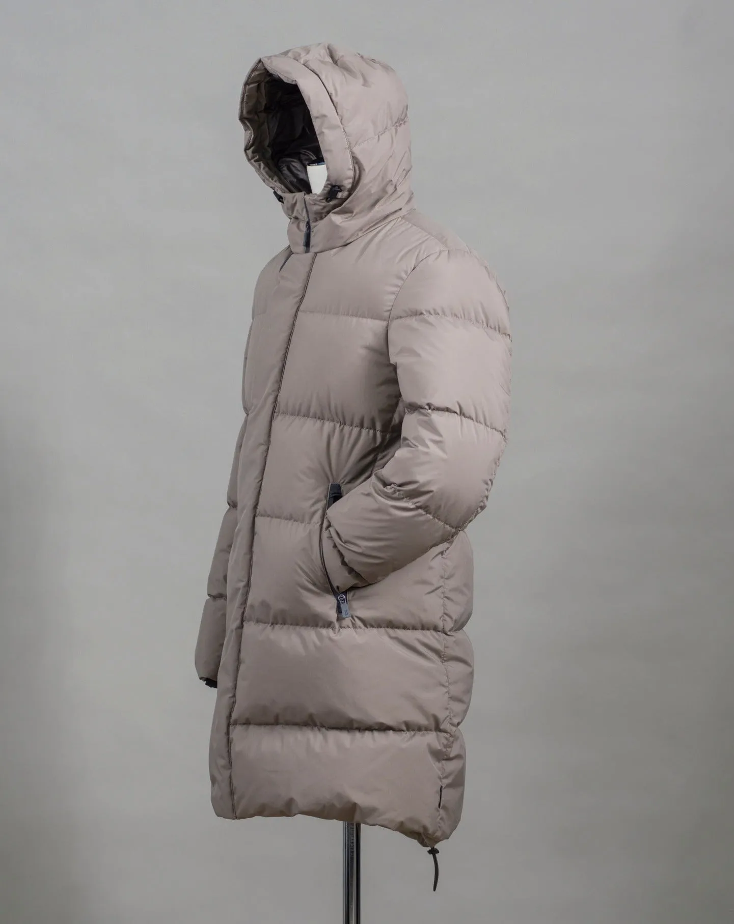 Herno Laminar Down Gore Windstopper Fishtail Parka / Taupe