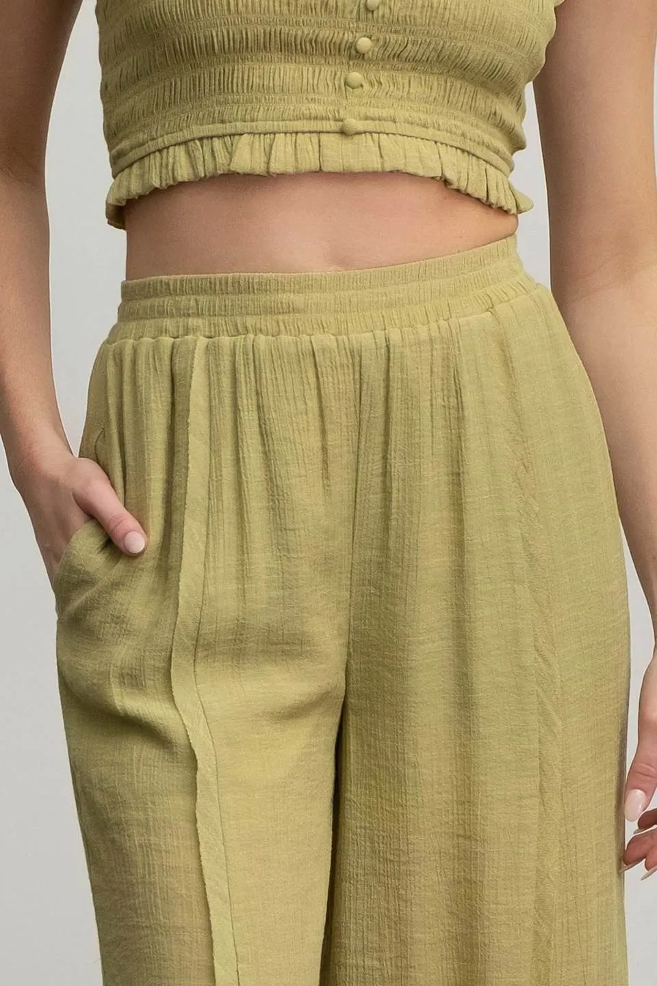 HIGH WAIST WIDE LEG PINTUCK PANTS