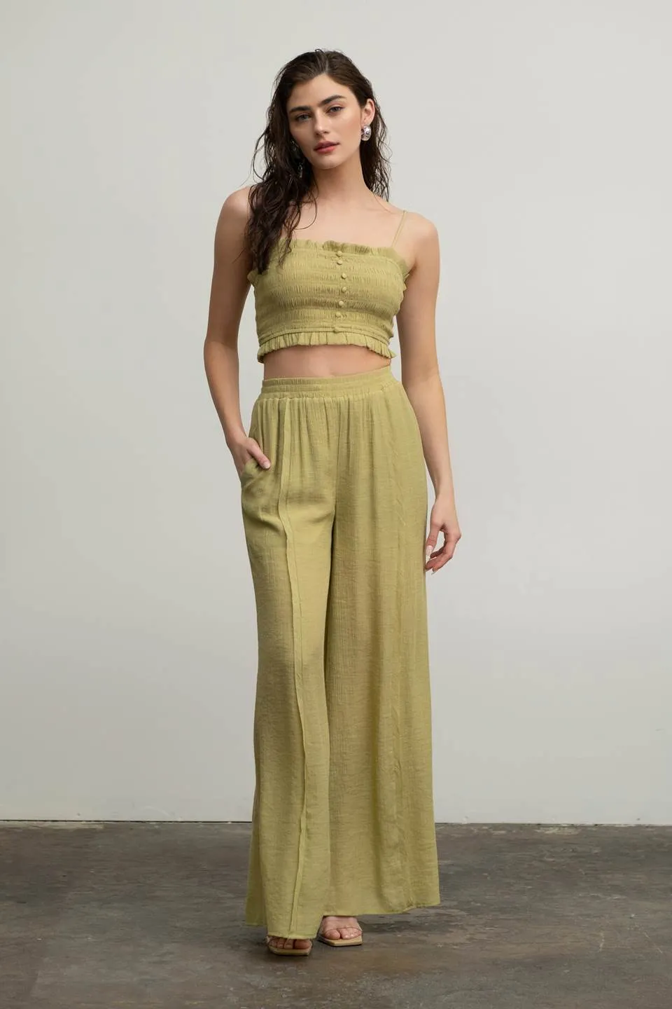 HIGH WAIST WIDE LEG PINTUCK PANTS