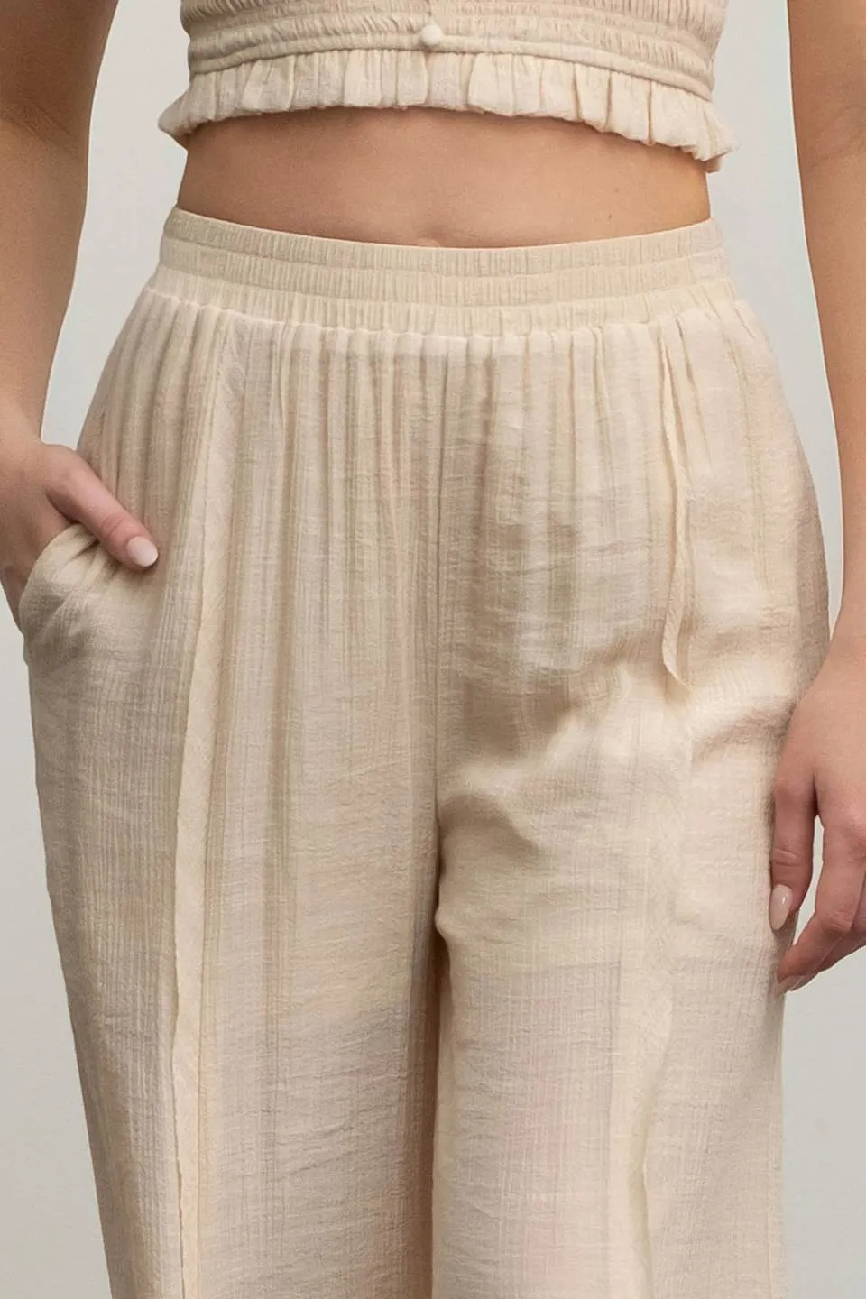 HIGH WAIST WIDE LEG PINTUCK PANTS