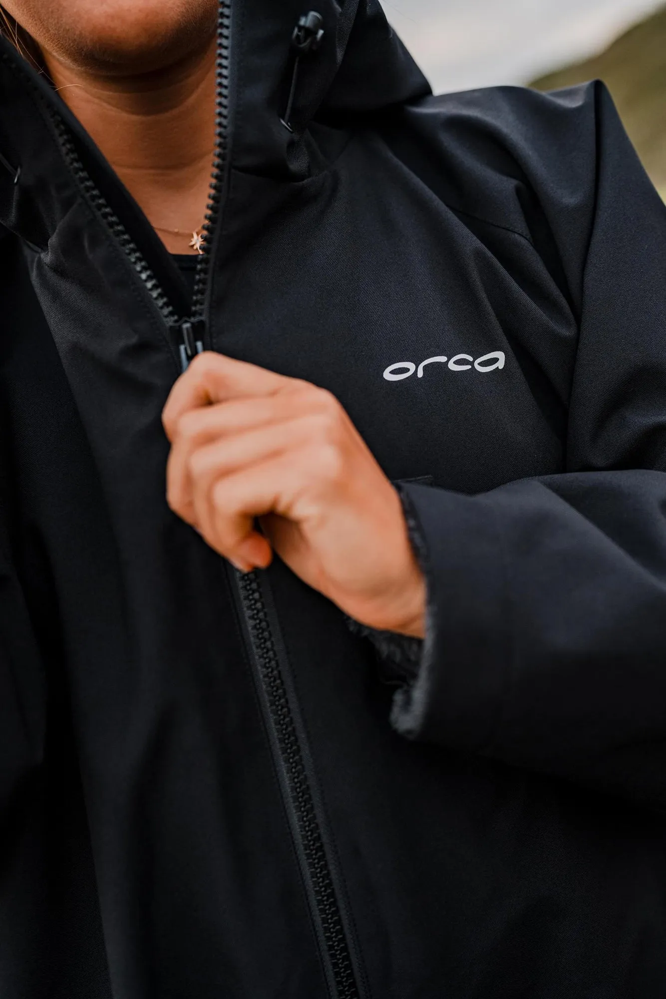 Orca Thermal Parka Changing Robe - Black