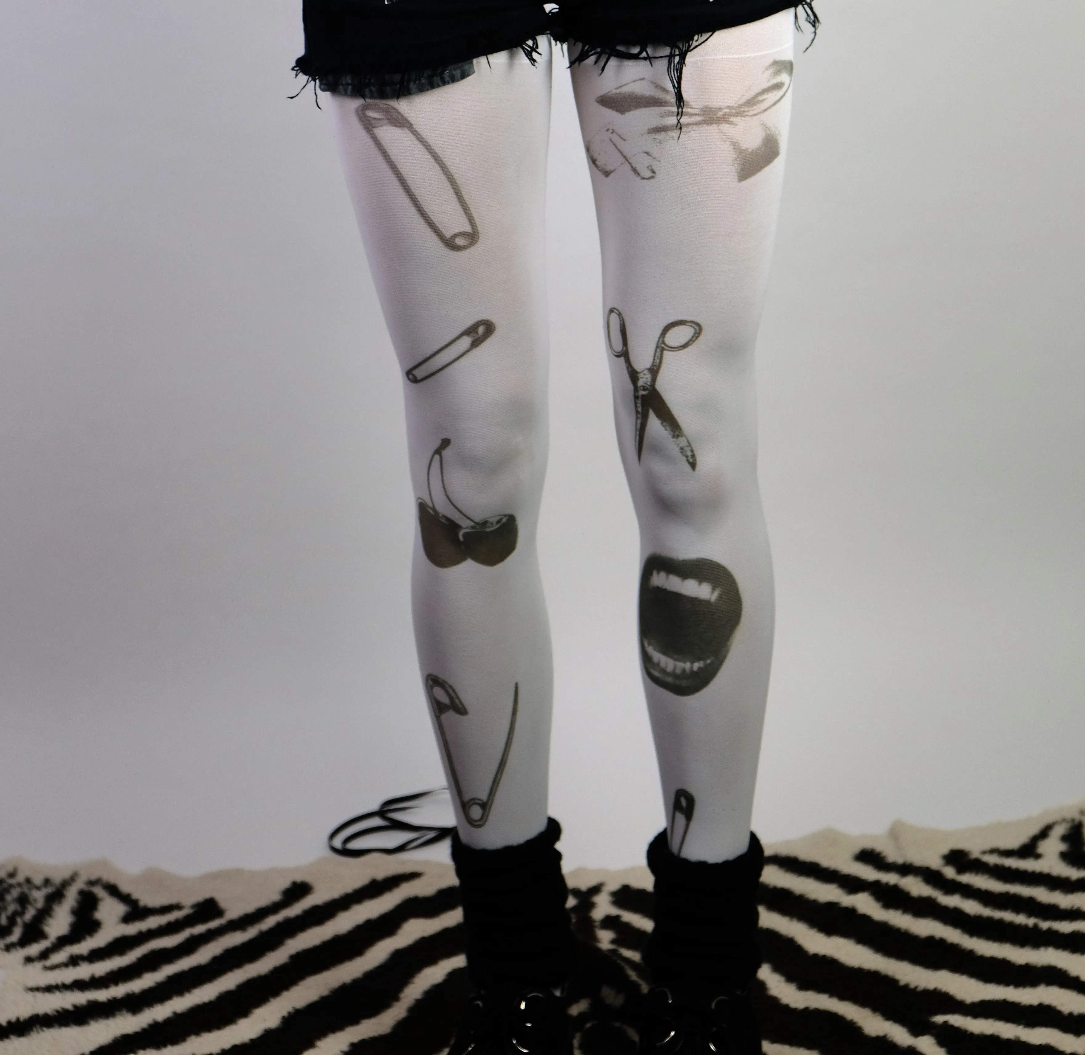 Safety pin tights- S-XL