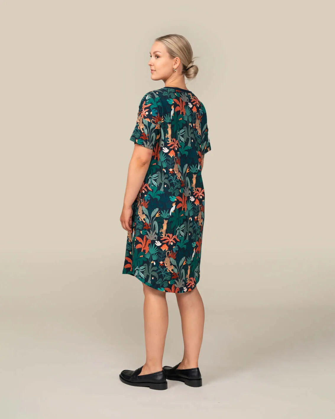 Toive T-Shirt Dress Tropical Forest